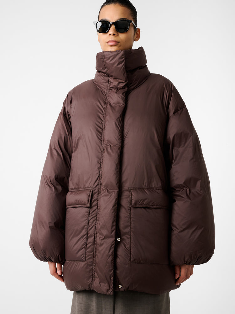 Elk Puffer Jacket in Espresso