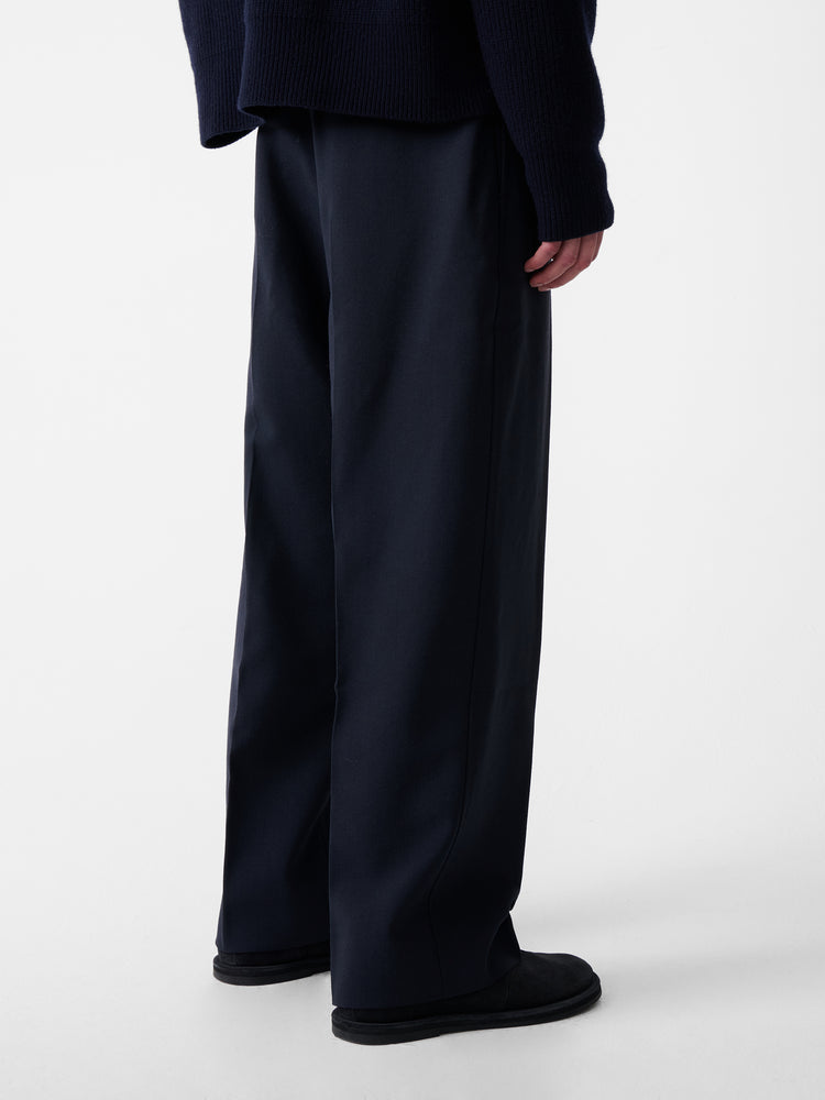 Ester Pant in Darkest Navy