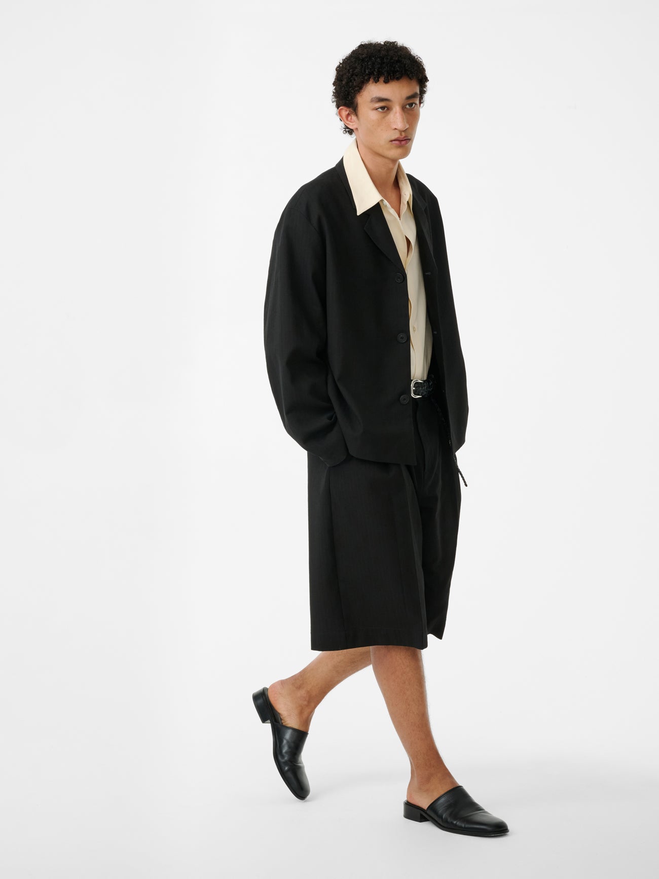 Fowld Short in Black - Studio Nicholson