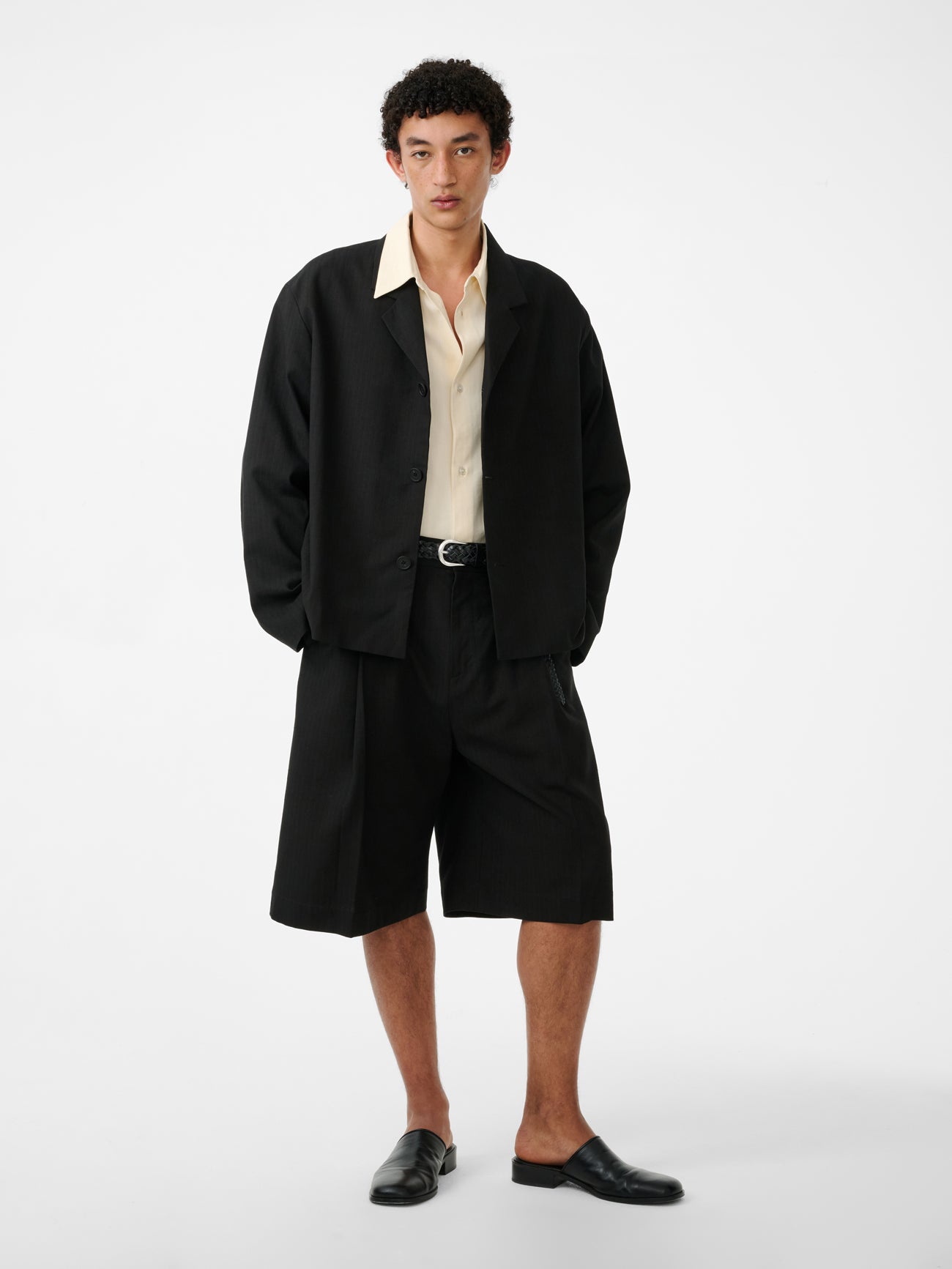 Fowld Short in Black - Studio Nicholson