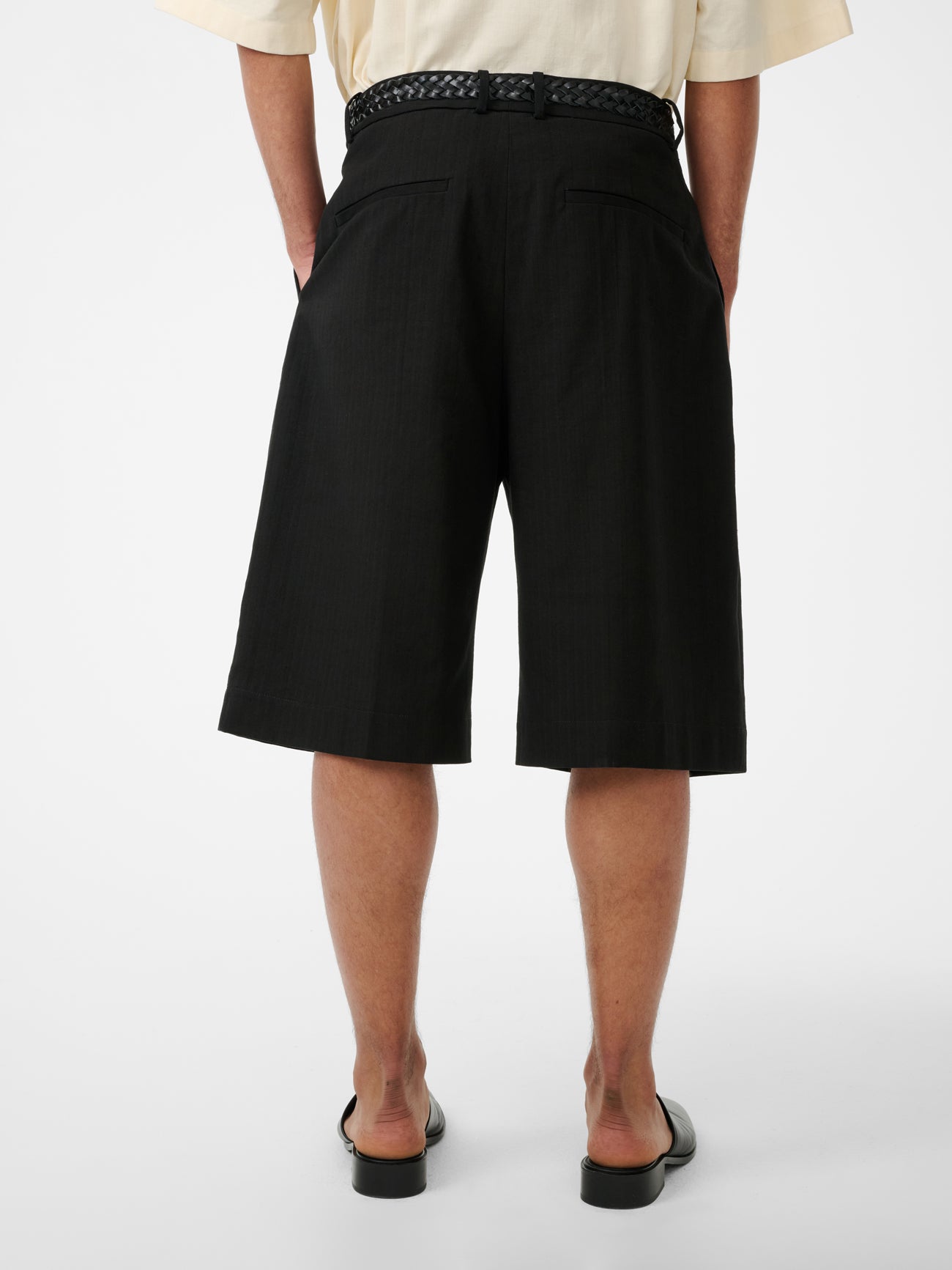 Fowld Short in Black - Studio Nicholson