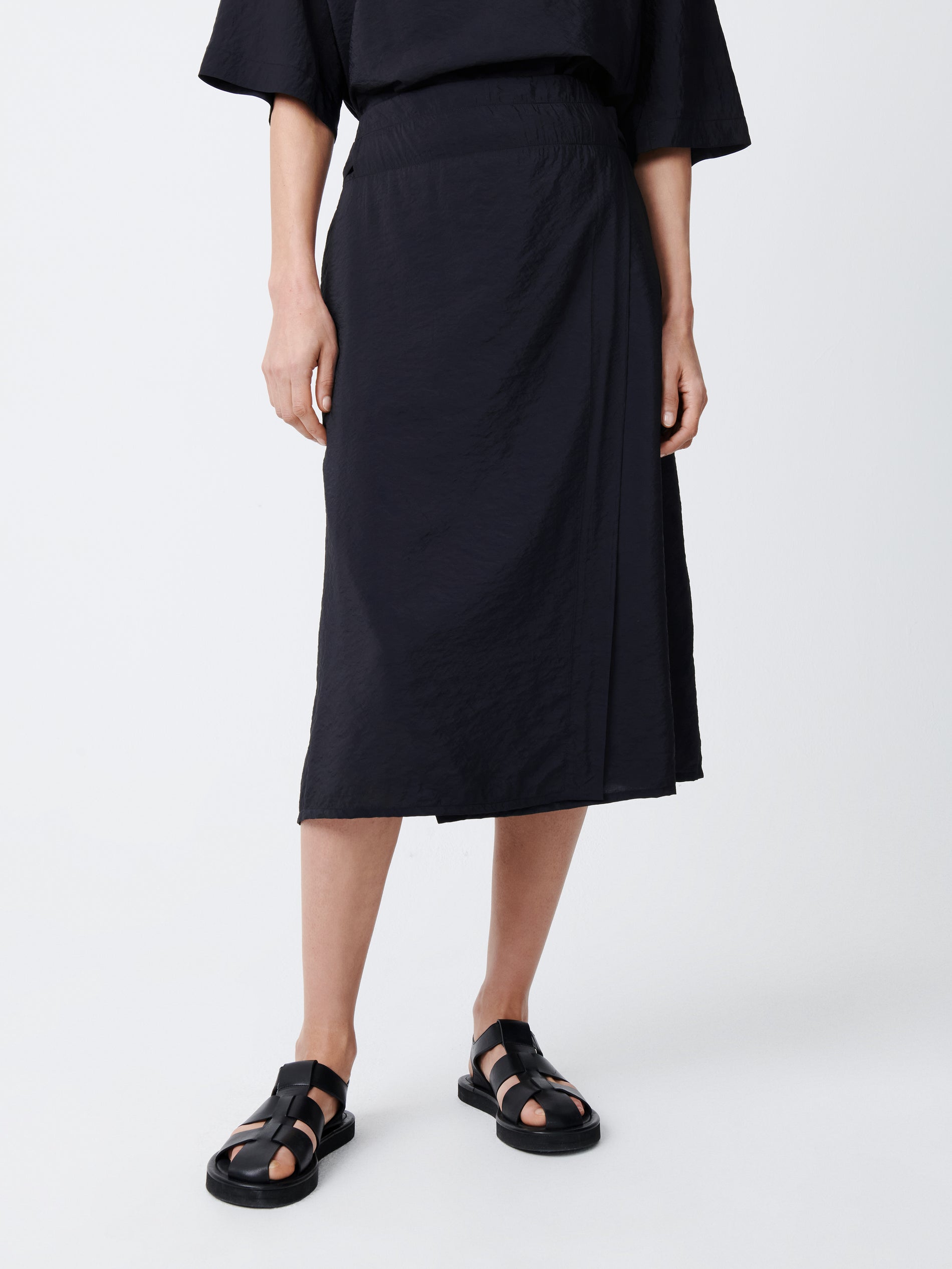 Foley Skirt in Darkest Navy– Studio Nicholson