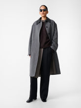 Indio Coat in Black / White