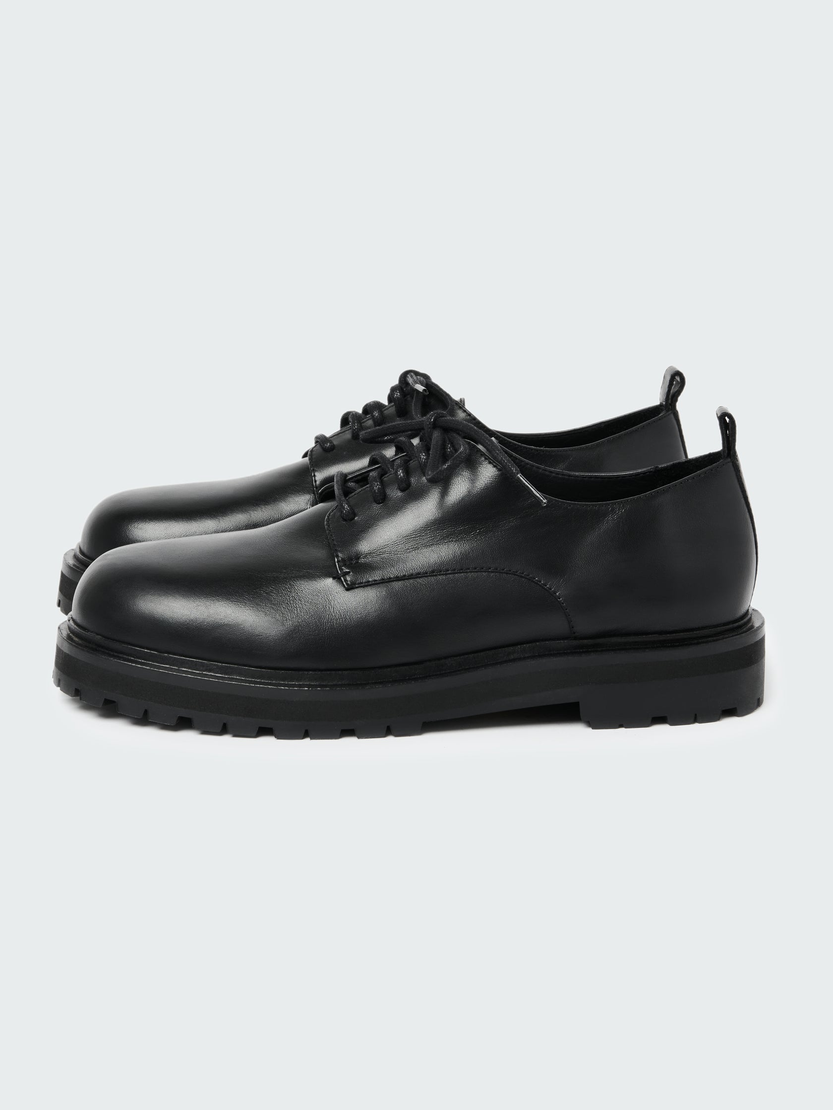 Jackson Shoe in Black– Studio Nicholson