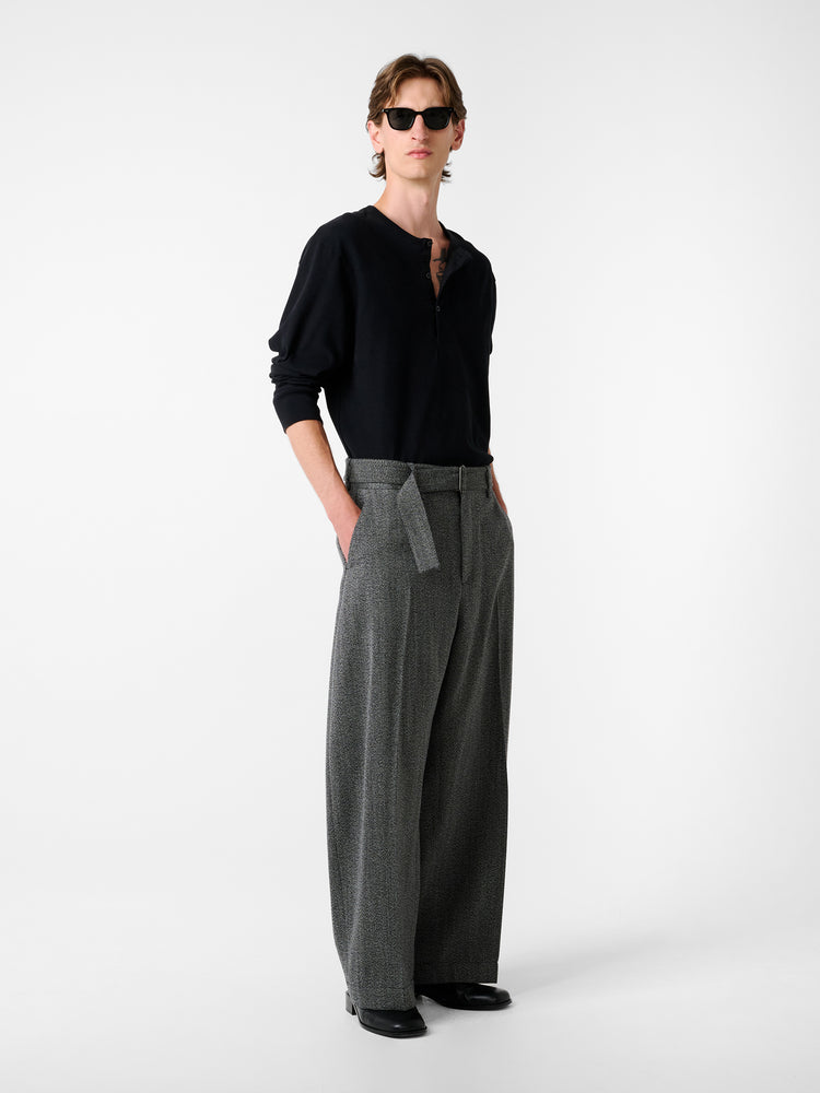 Kuyto Jersey in Black