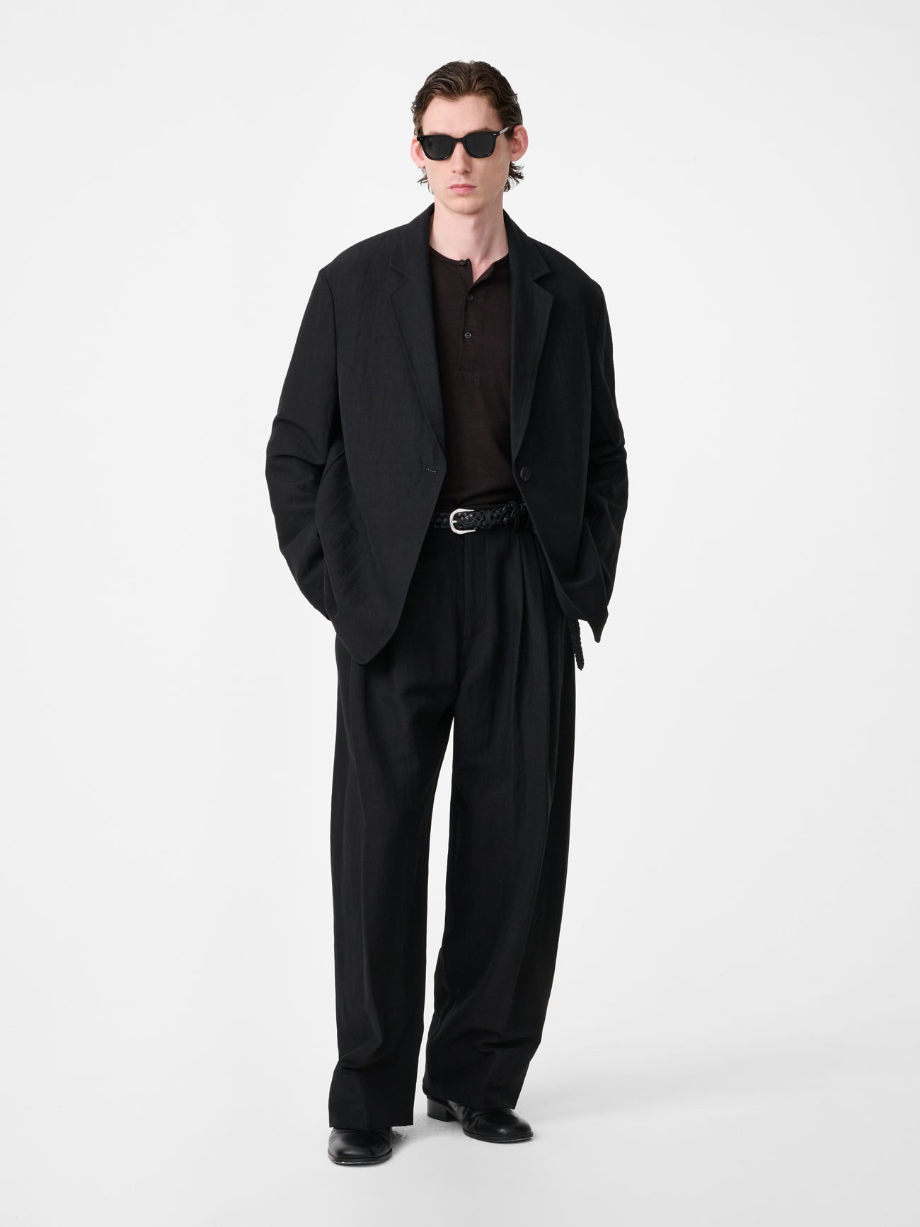 Line Linen Pant in Black