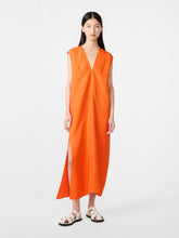 Lise Linen Dress in Clementine - Studio Nicholson