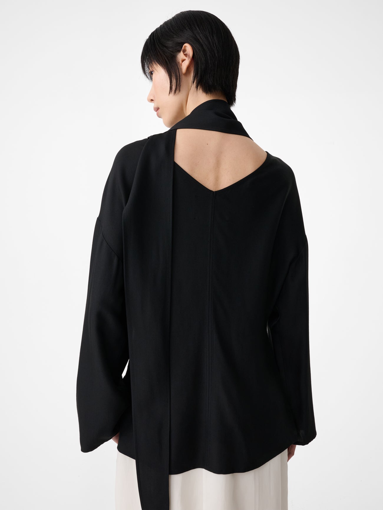 Loti Top in Black