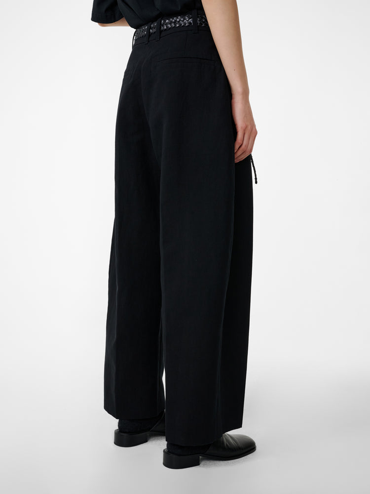 Minos Pant in Black