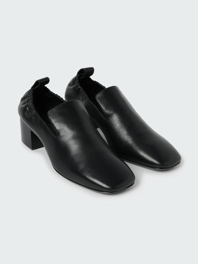 Moon Shoe in Black