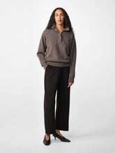 Myrtle Pant in Ore