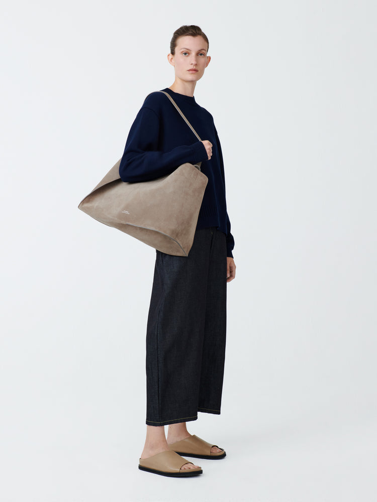 Paola Knit in Darkest Navy