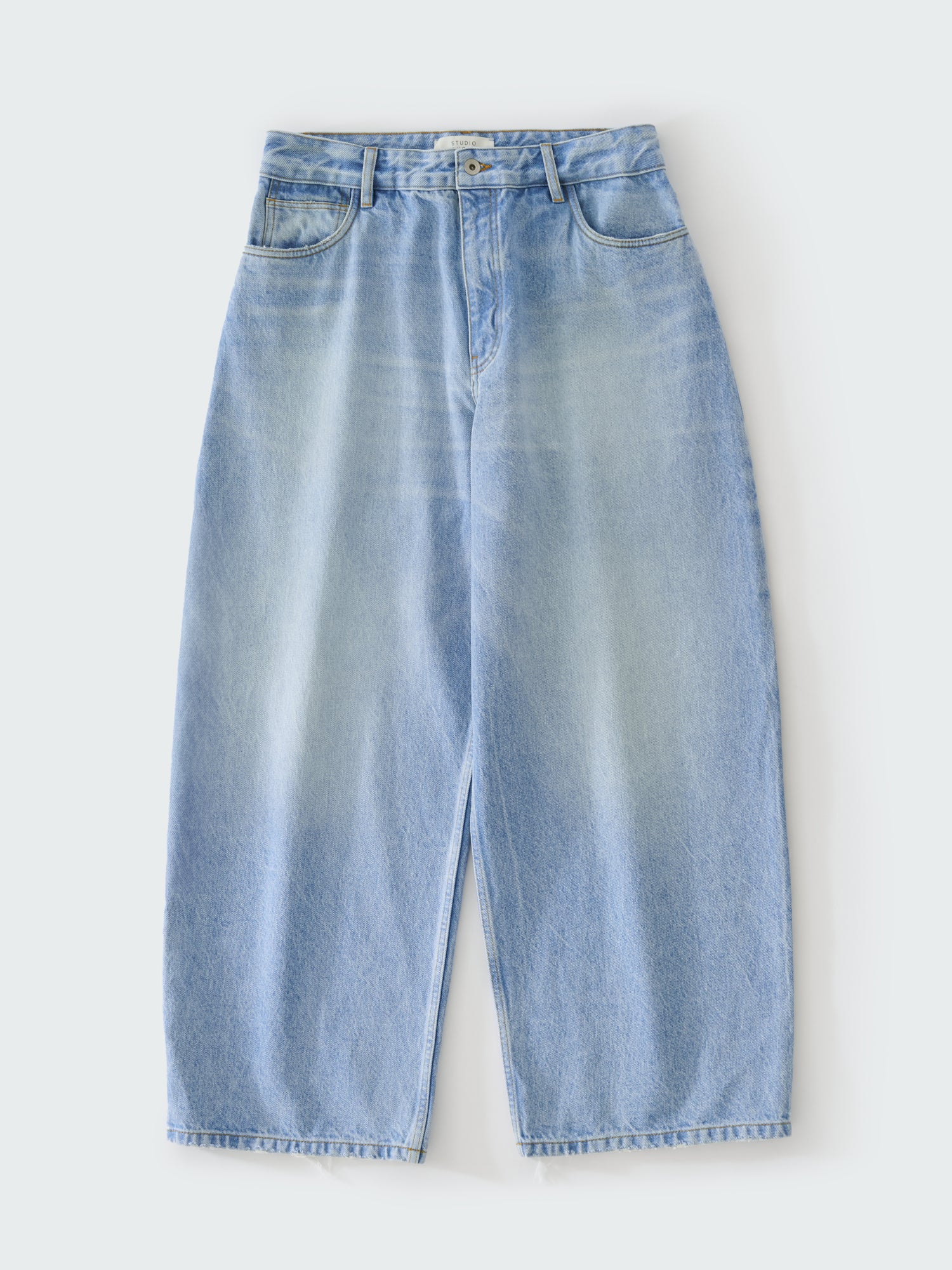 MEN'S CLOTHING