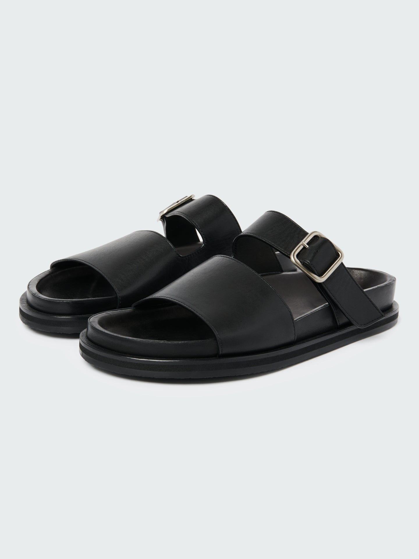 Men's Sole Sandal in Black