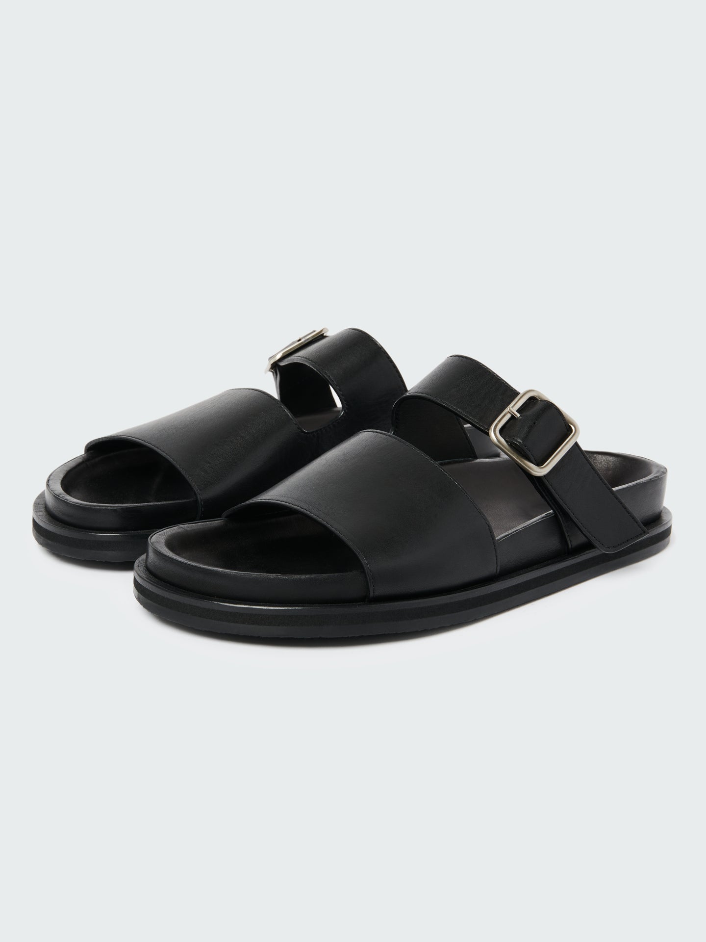 Women's Sole Sandal in Black