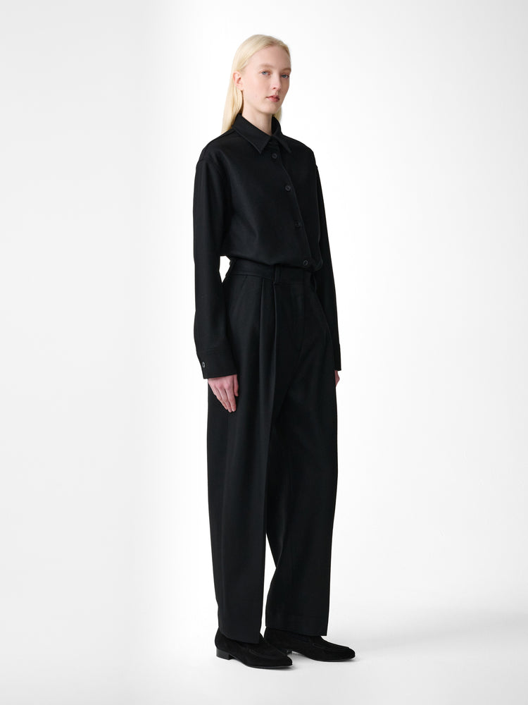 Sperro Wool Tailored Pant in Black