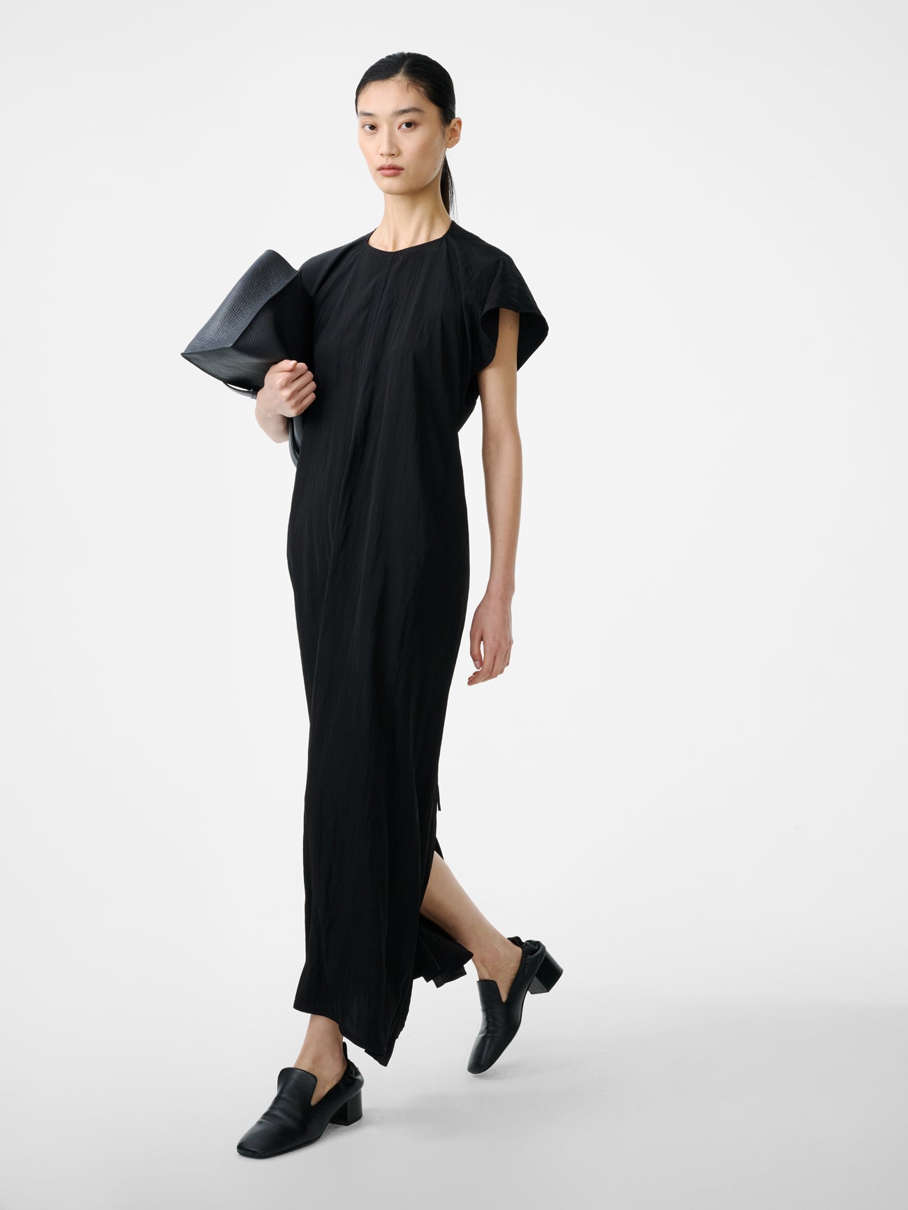 Surat Dress in Black - Studio Nicholson