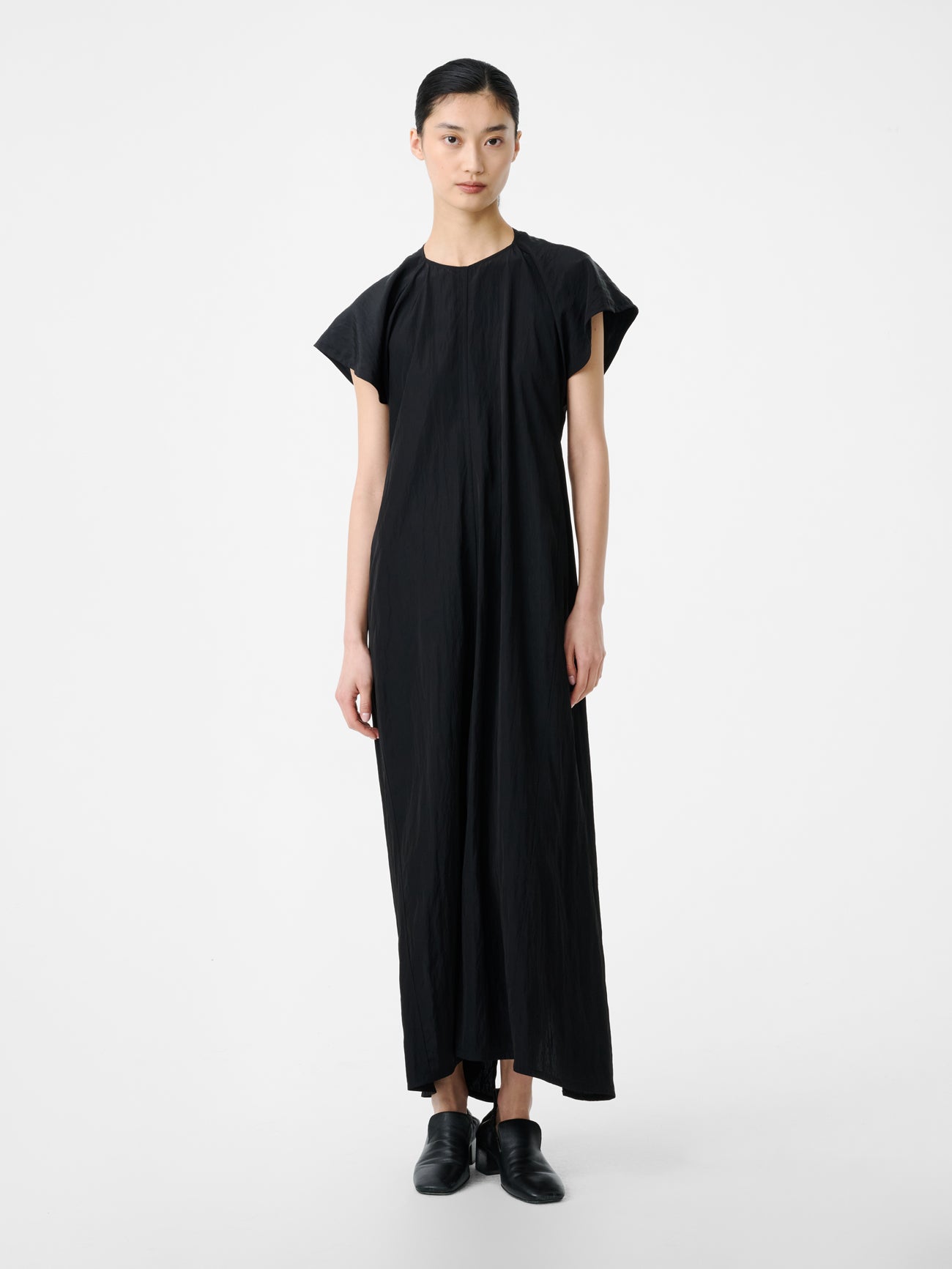 Surat Dress in Black - Studio Nicholson
