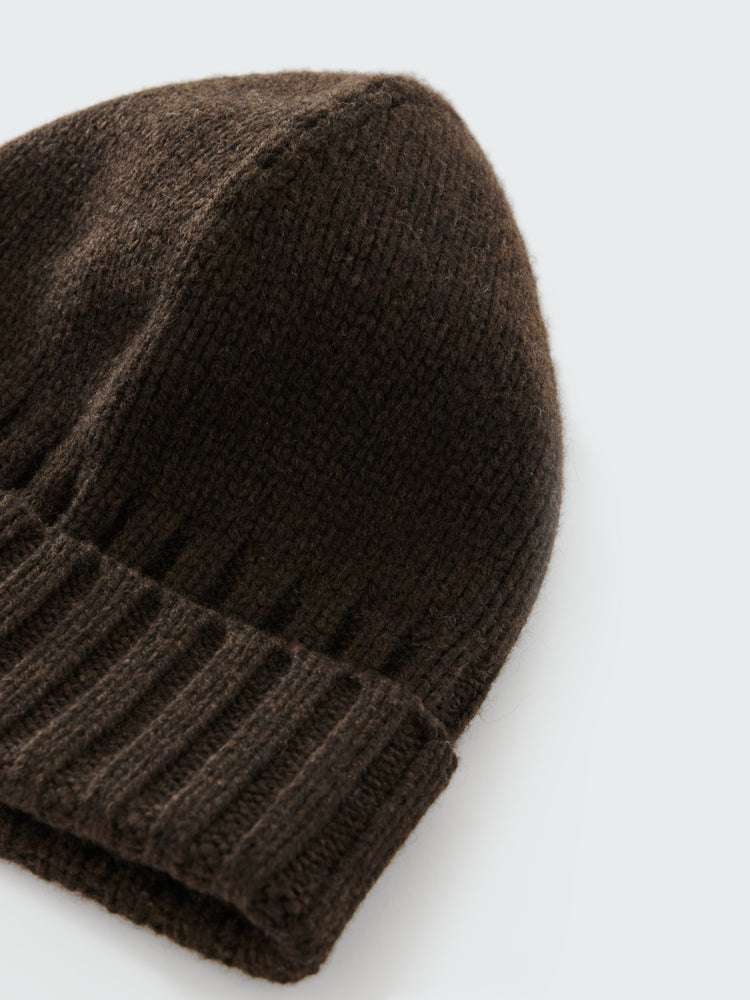 Timo Beanie in Espresso Brown