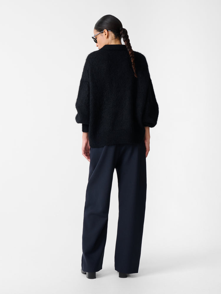Trouvi Pant in Darkest Navy