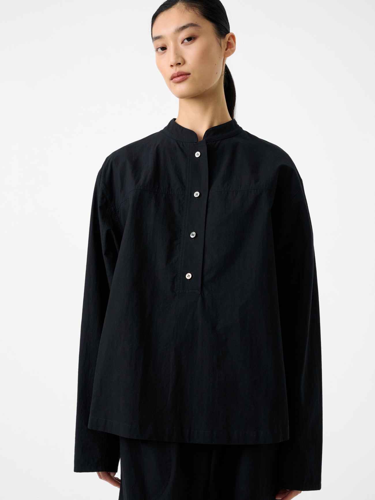 Vega Shirt in Black - Studio Nicholson
