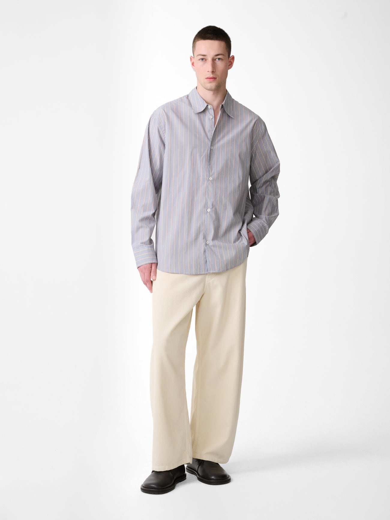 View Shirt in Grey / Brown Stripe