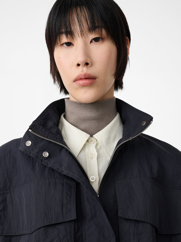 Vista Jacket in Black