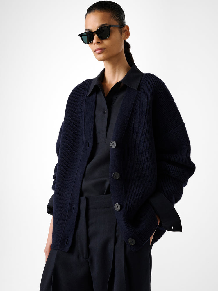 Whitt Knit in Darkest Navy