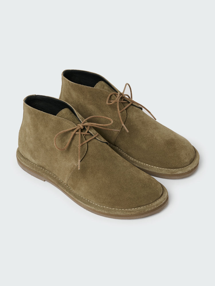 Men's Woodrow Suede Boot in Taupe