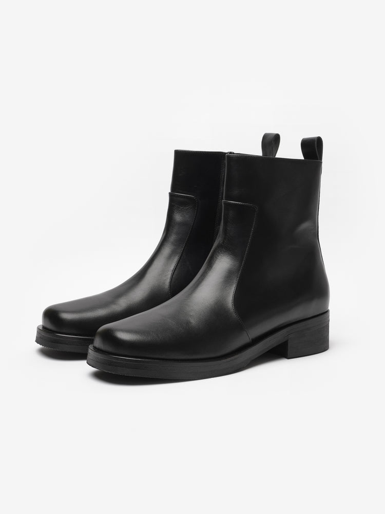 Men's Square Boot in Black– Studio Nicholson